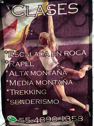 Alpinismo Rock Climbing Tenami
