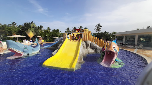 Parque Acuático Infantil - Bahía Príncipe Grand El Portillo